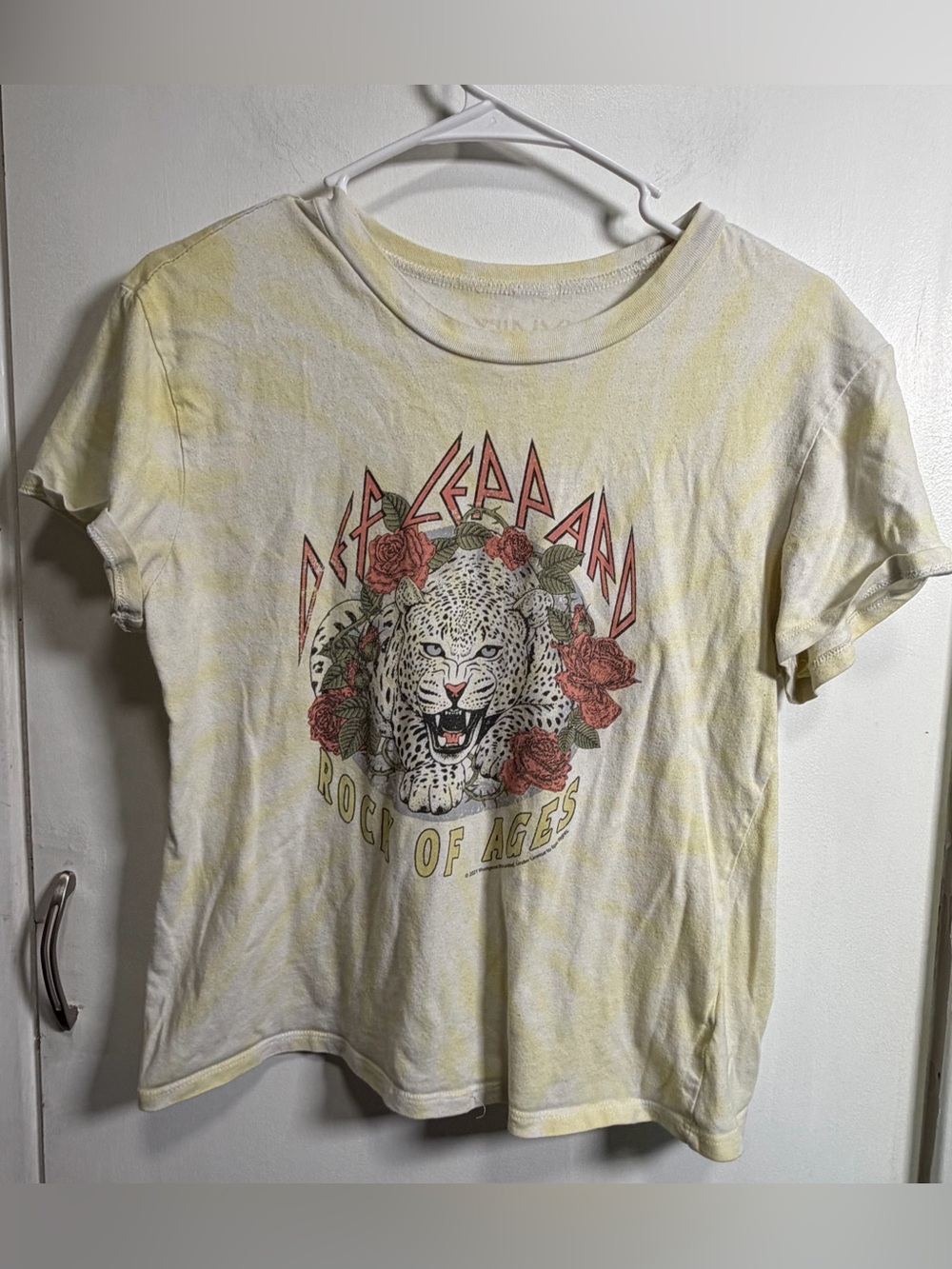 Vinyl Icons Def Leppard Tie Dye Graphic Tee